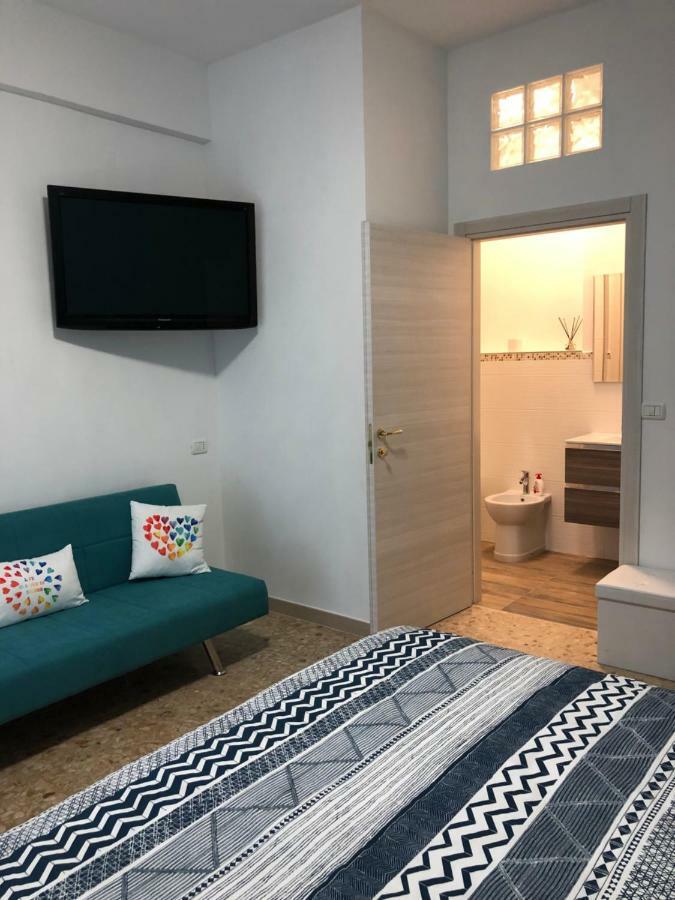 Mare D'Amare Bed and Breakfast San Benedetto del Tronto Exteriör bild